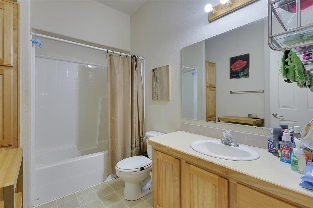 Detail Gallery Image 9 of 34 For 9598 Marysville Rd, Oregon House,  CA 95962 - 3 Beds | 2/1 Baths
