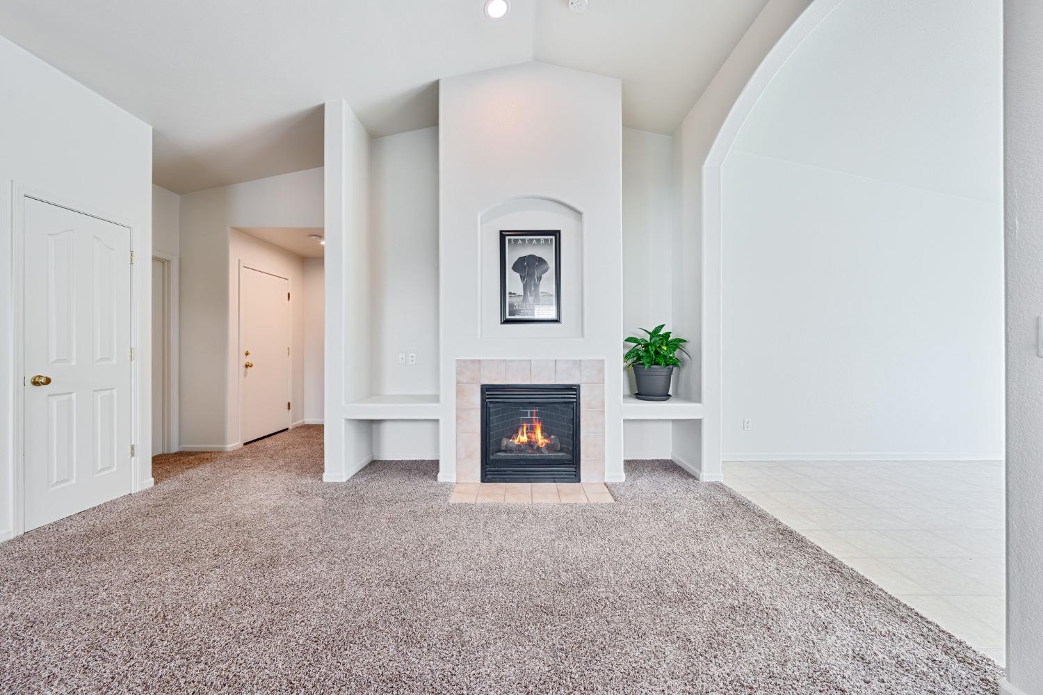 Detail Gallery Image 6 of 40 For 6320 Brento Ct, Elk Grove,  CA 95757 - 3 Beds | 2 Baths