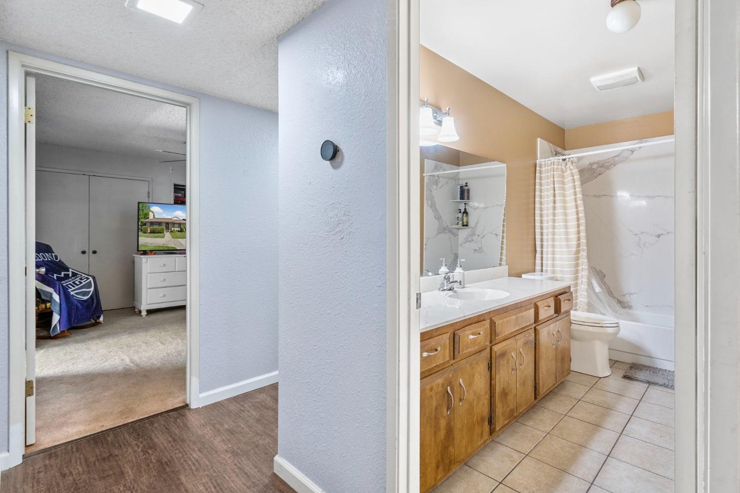 Detail Gallery Image 20 of 47 For 33 W Lancaster, Stockton,  CA 95207 - 3 Beds | 2 Baths