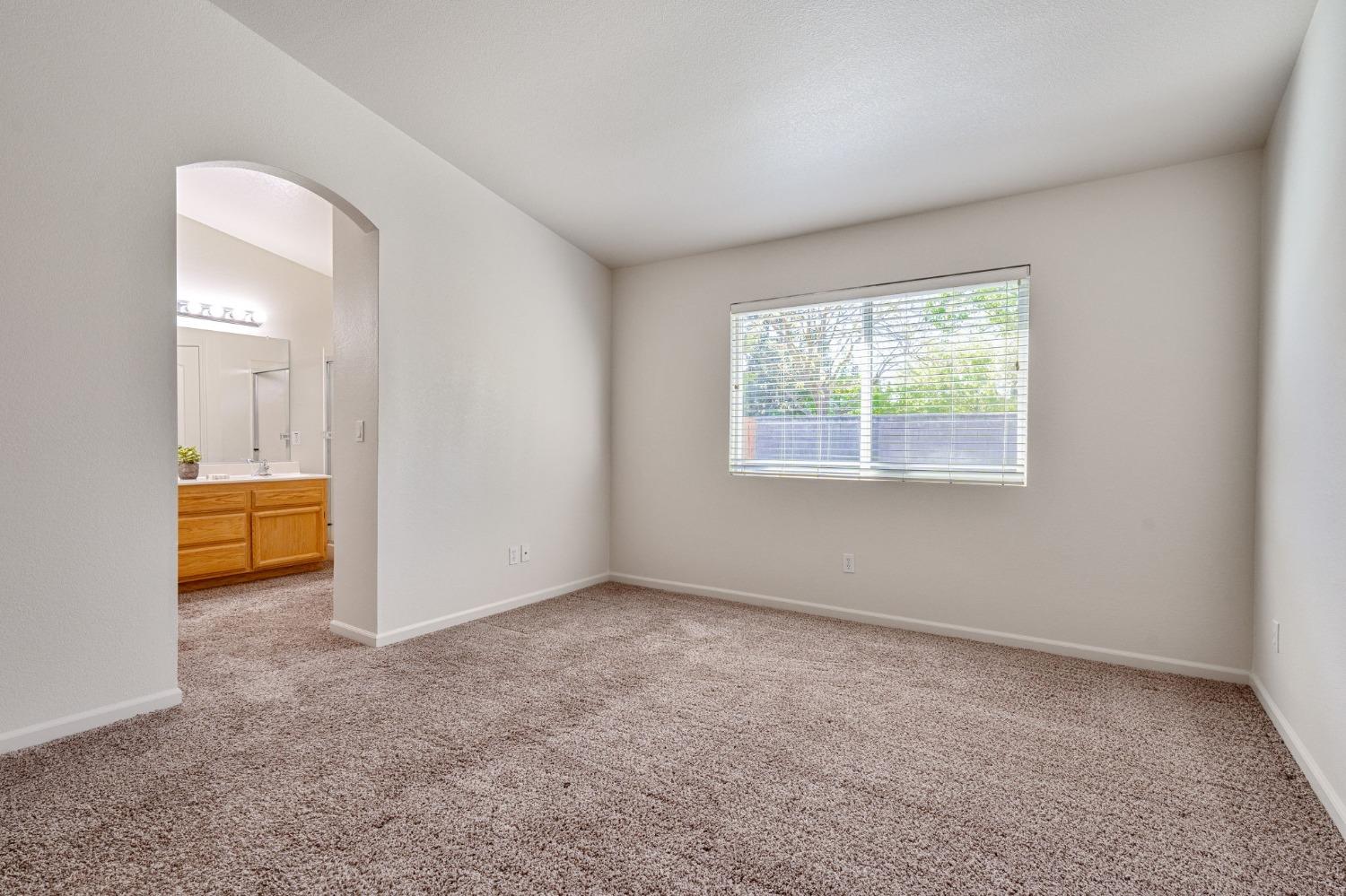 Detail Gallery Image 21 of 40 For 6320 Brento Ct, Elk Grove,  CA 95757 - 3 Beds | 2 Baths