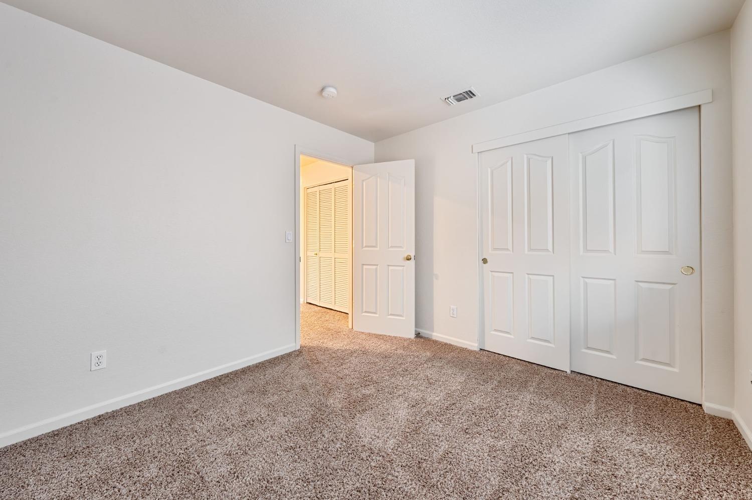 Detail Gallery Image 16 of 40 For 6320 Brento Ct, Elk Grove,  CA 95757 - 3 Beds | 2 Baths