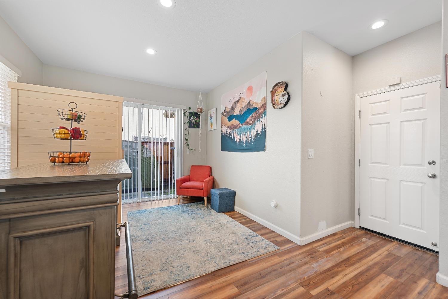 Detail Gallery Image 22 of 54 For 4008 Tule St, West Sacramento,  CA 95691 - 4 Beds | 2/1 Baths
