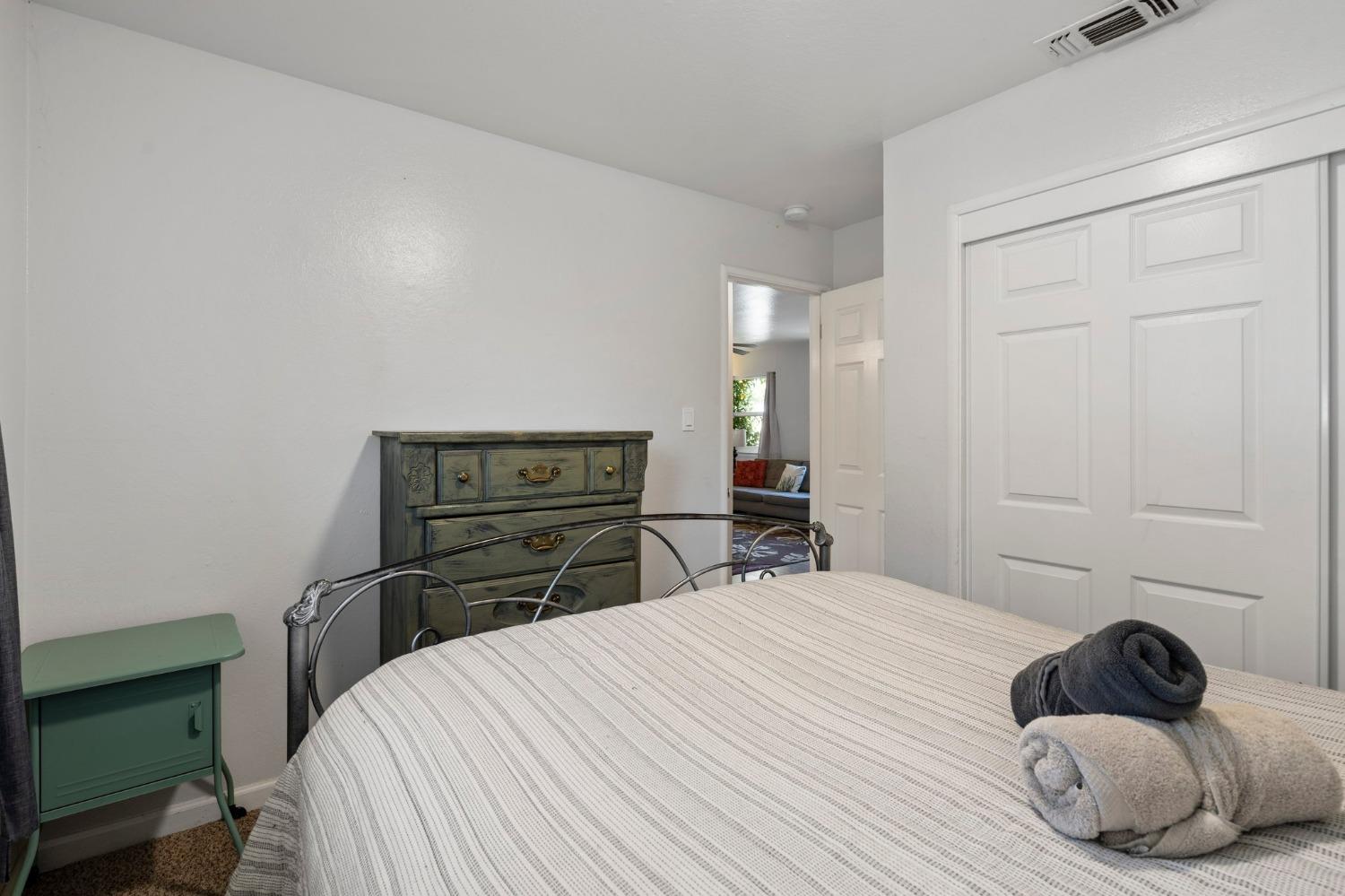 Detail Gallery Image 19 of 29 For 4134 3rd Ave, Sacramento,  CA 95817 - 2 Beds | 1 Baths