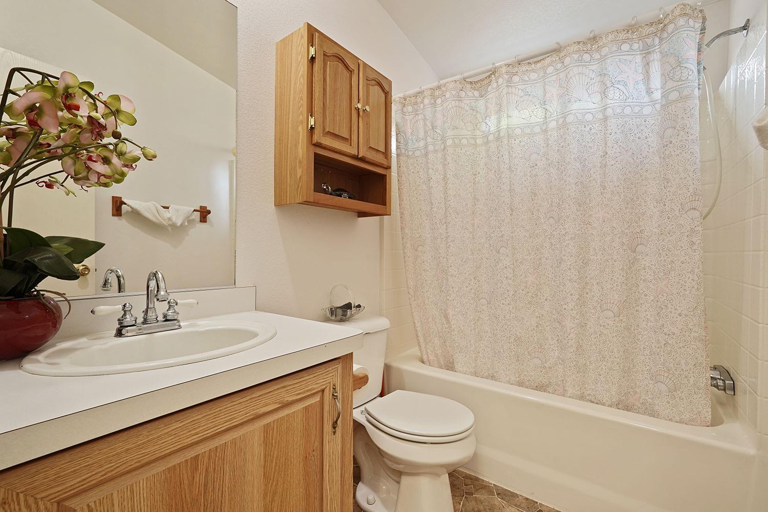 Detail Gallery Image 22 of 39 For 13262 E Tokay Colony, Lodi,  CA 95240 - 2 Beds | 2 Baths