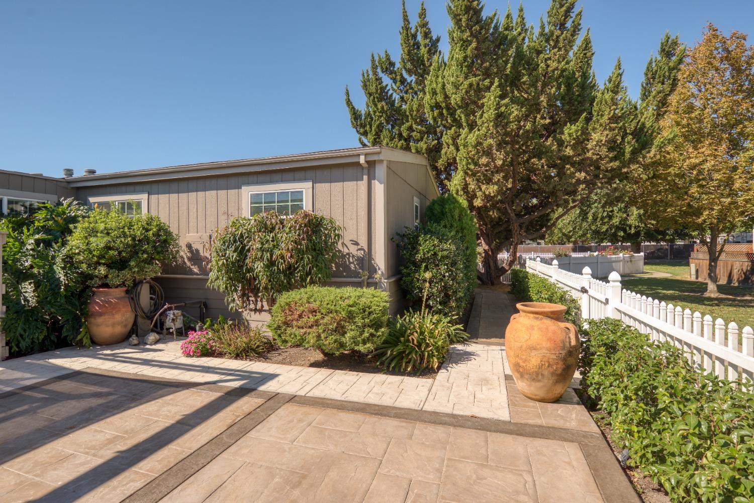 Detail Gallery Image 42 of 89 For 13 Tule Ct, Lodi,  CA 95242 - 3 Beds | 2 Baths