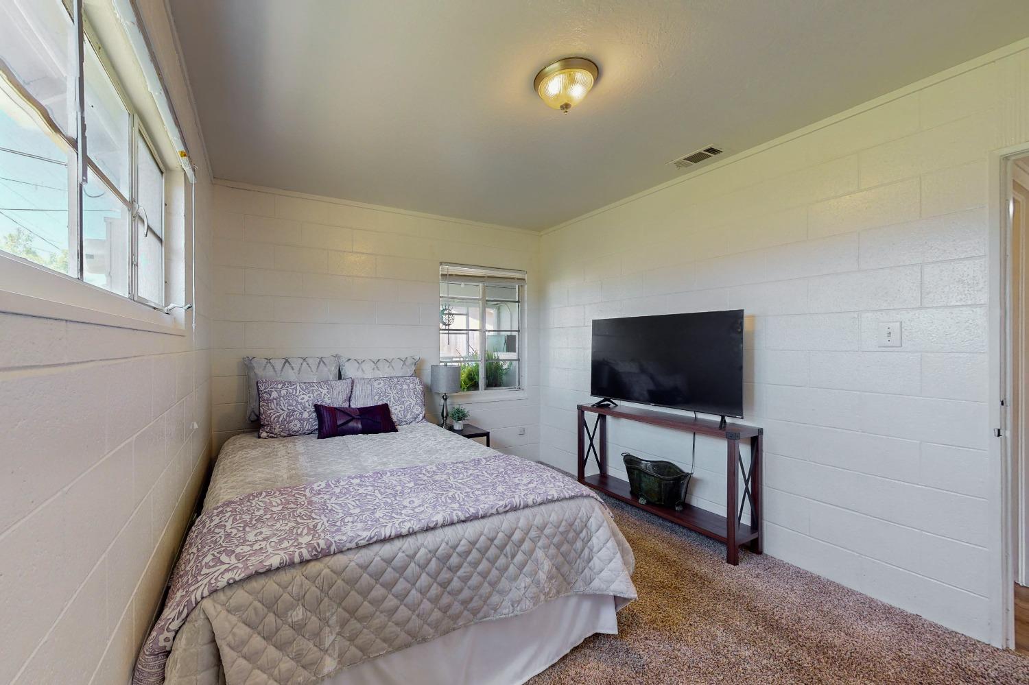 Detail Gallery Image 12 of 21 For 150 Price Way, Folsom,  CA 95630 - 3 Beds | 1 Baths