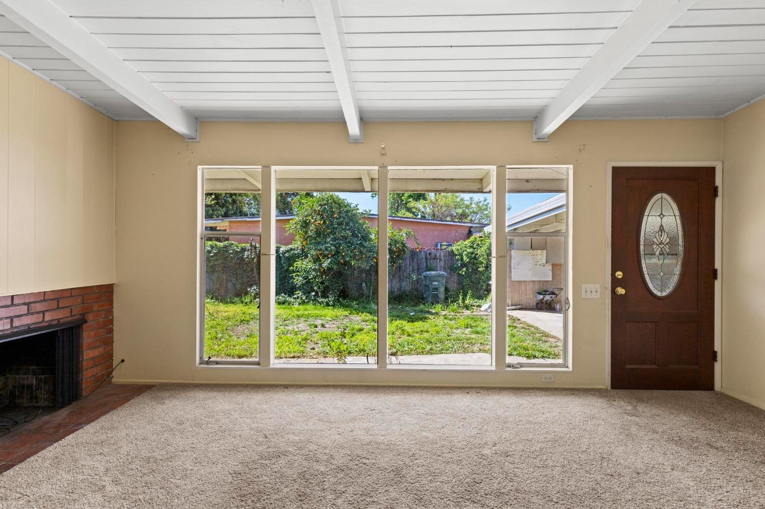 Detail Gallery Image 3 of 32 For 1461 Clark Ave, Yuba City,  CA 95991 - 4 Beds | 2 Baths