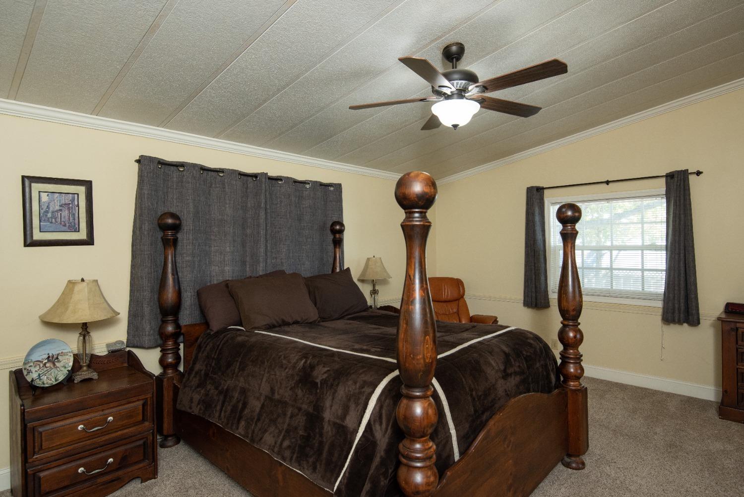 Detail Gallery Image 22 of 89 For 13 Tule Ct, Lodi,  CA 95242 - 3 Beds | 2 Baths