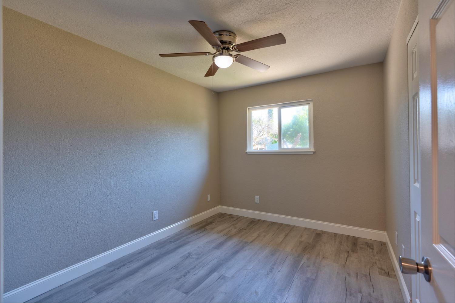 Detail Gallery Image 17 of 33 For 3012 Marie Ct, Merced,  CA 95340 - 4 Beds | 2 Baths