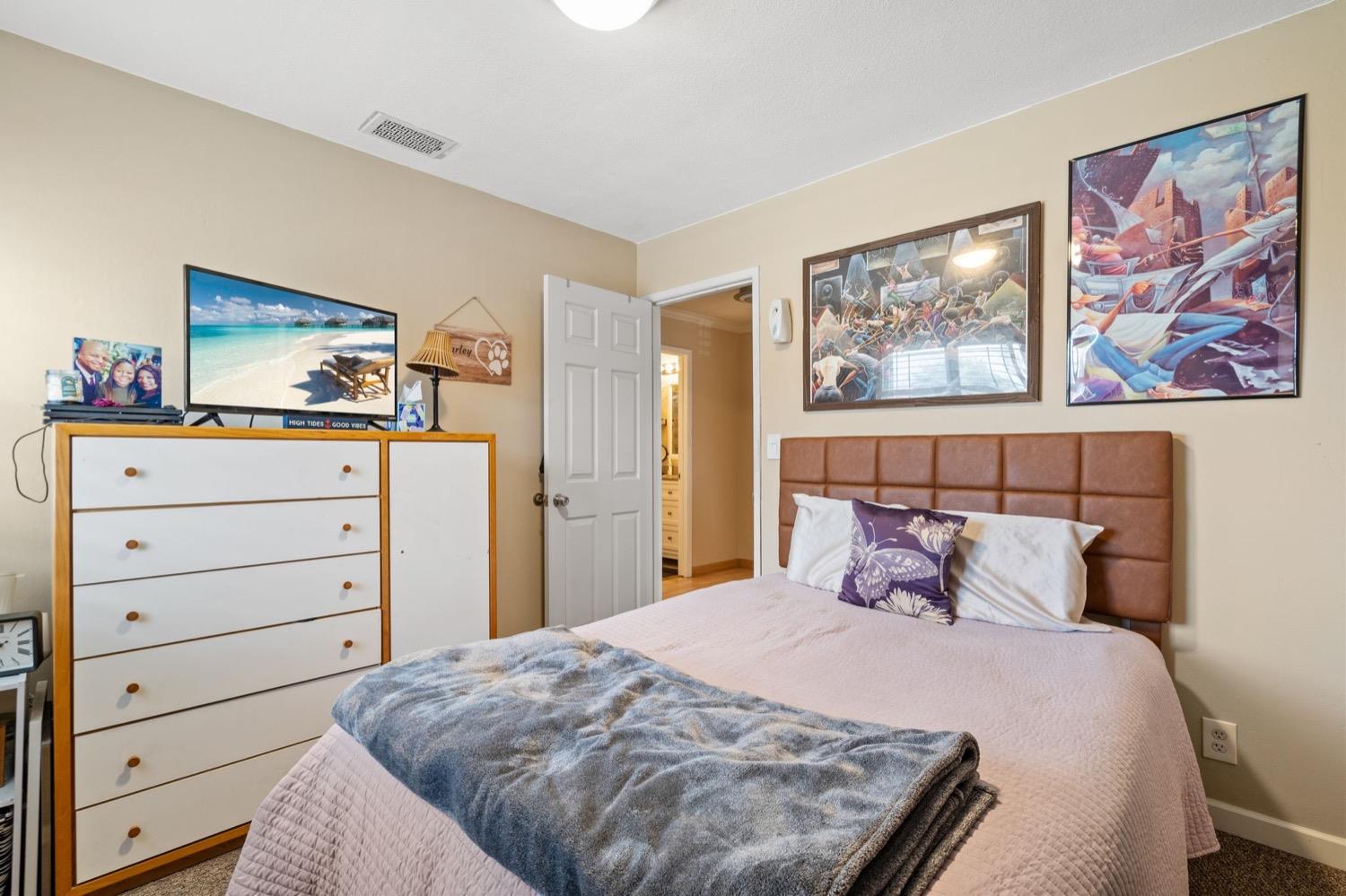 Detail Gallery Image 38 of 47 For 1067 Loupe Ave, San Jose,  CA 95121 - 4 Beds | 2/1 Baths