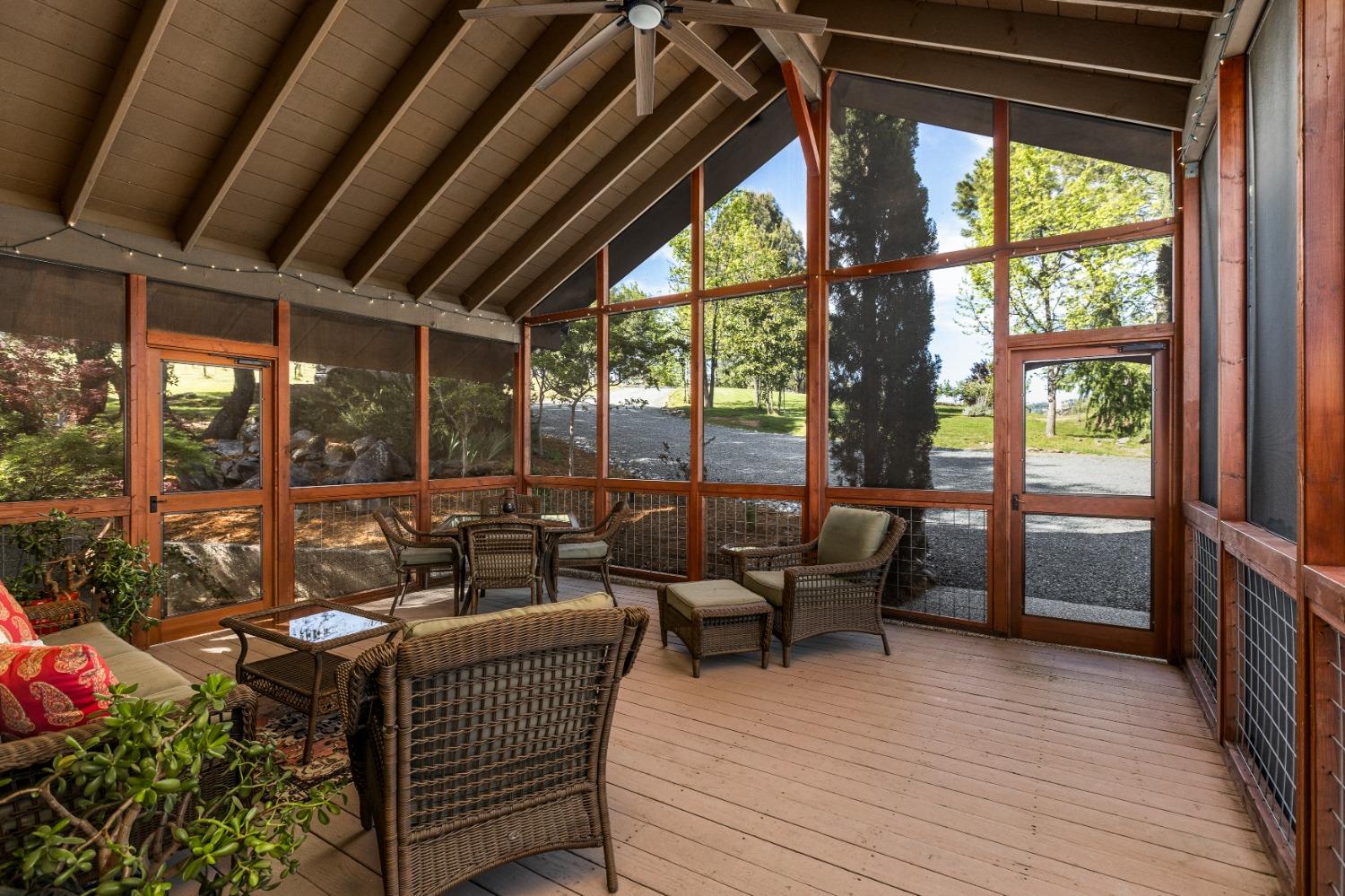Detail Gallery Image 11 of 63 For 888 Vineyard Hill Dr, Newcastle,  CA 95658 - 3 Beds | 3/1 Baths