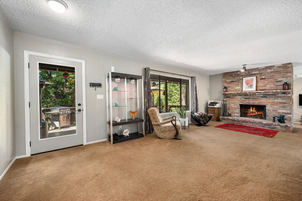 Detail Gallery Image 14 of 71 For 441 Nob Hill Dr, Applegate,  CA 95703 - 3 Beds | 2 Baths