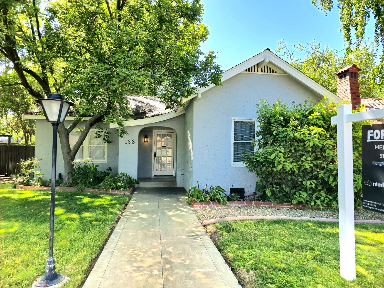 Photo of 158 Cleveland St in Woodland, CA