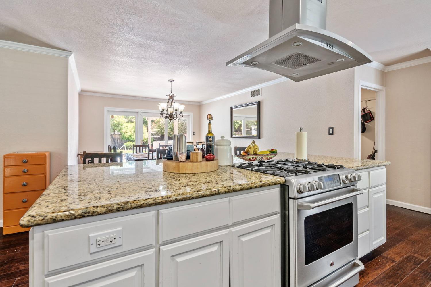 Detail Gallery Image 11 of 34 For 8966 Hilary Ln, Stockton,  CA 95212 - 4 Beds | 2/1 Baths