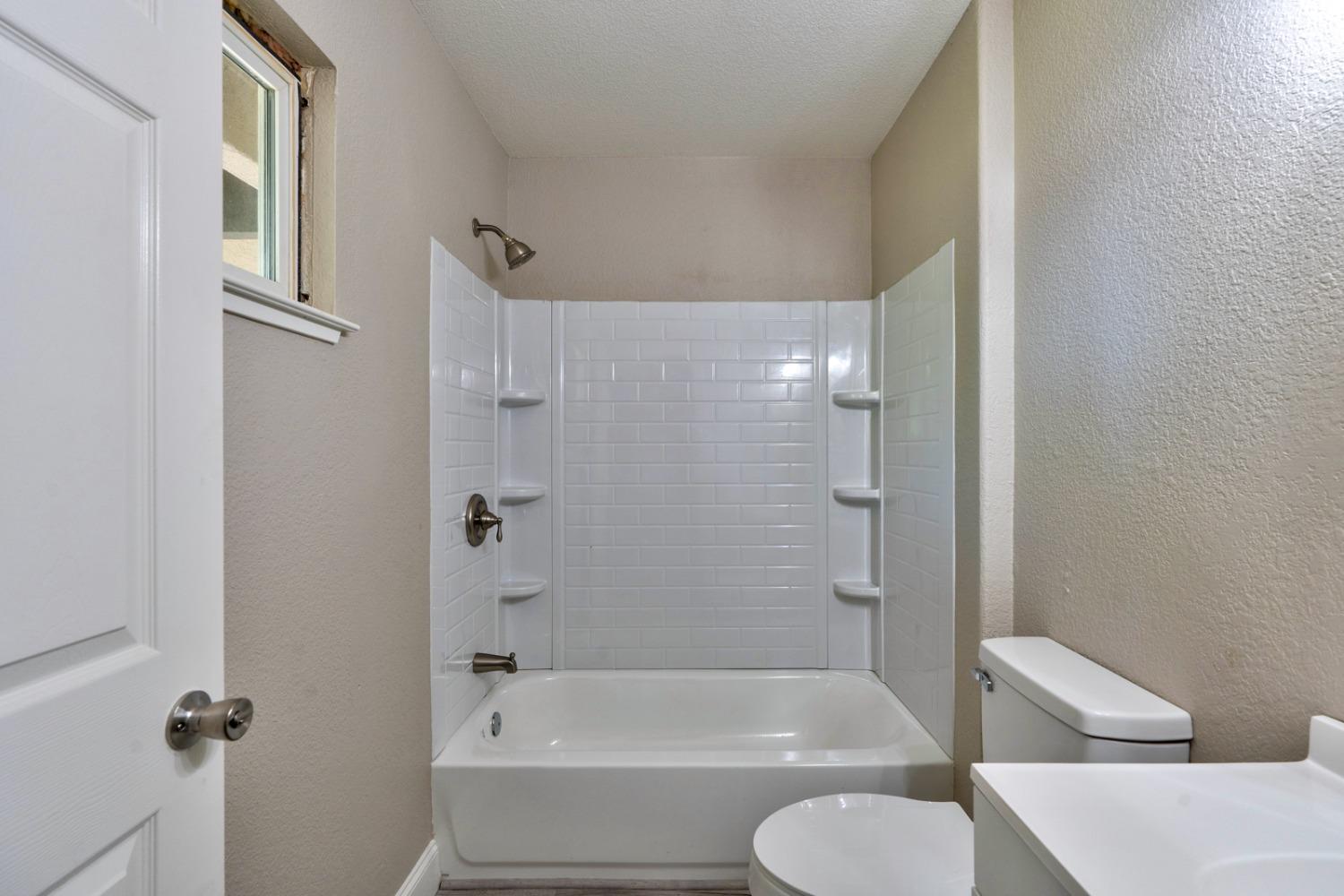 Detail Gallery Image 29 of 33 For 3012 Marie Ct, Merced,  CA 95340 - 4 Beds | 2 Baths