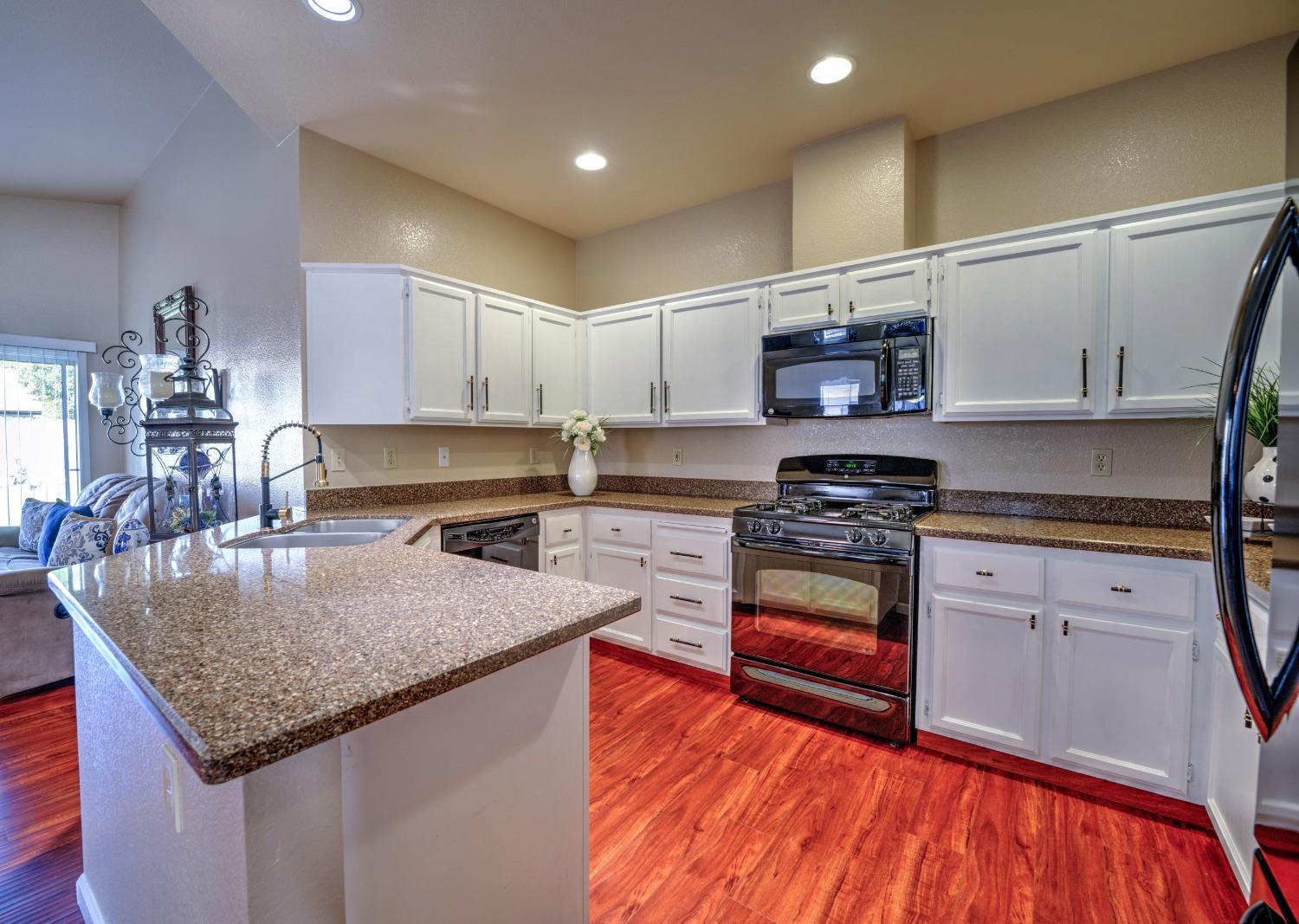 Detail Gallery Image 22 of 57 For 1425 Fairway Dr, Atwater,  CA 95301 - 4 Beds | 2 Baths
