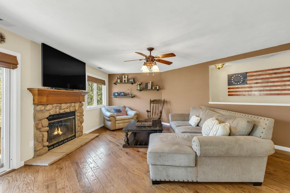 Detail Gallery Image 10 of 63 For 5939 Davidson Ct, Valley Springs,  CA 95252 - 3 Beds | 2 Baths