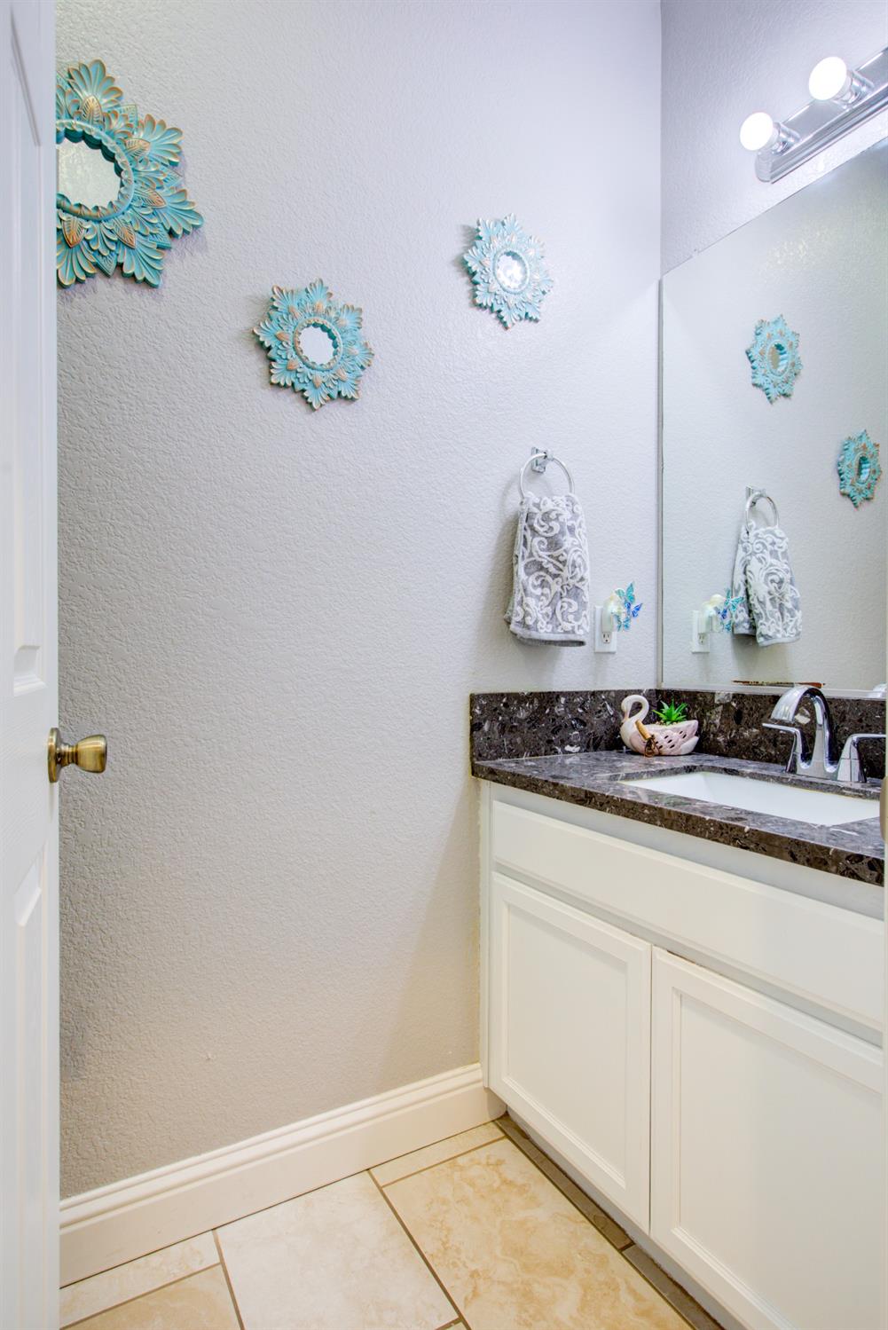 Detail Gallery Image 45 of 66 For 2228 Plumeria Pl, Manteca,  CA 95337 - 4 Beds | 2/1 Baths