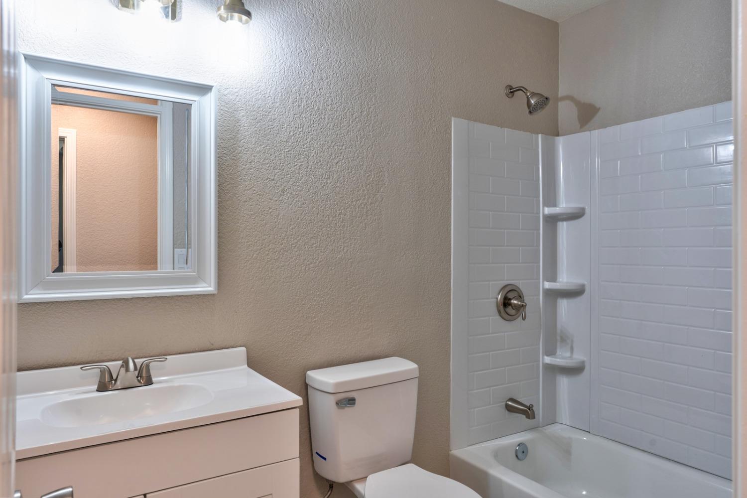 Detail Gallery Image 20 of 33 For 3012 Marie Ct, Merced,  CA 95340 - 4 Beds | 2 Baths