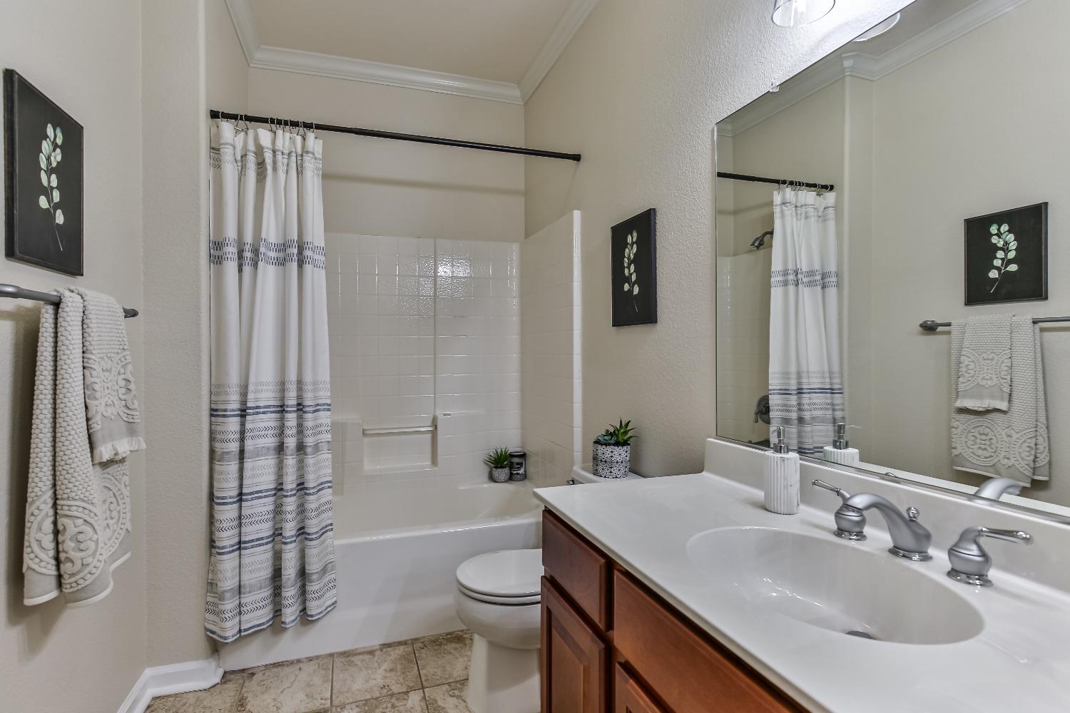 Detail Gallery Image 18 of 72 For 2301 Longspur Loop, Lincoln,  CA 95648 - 2 Beds | 2 Baths