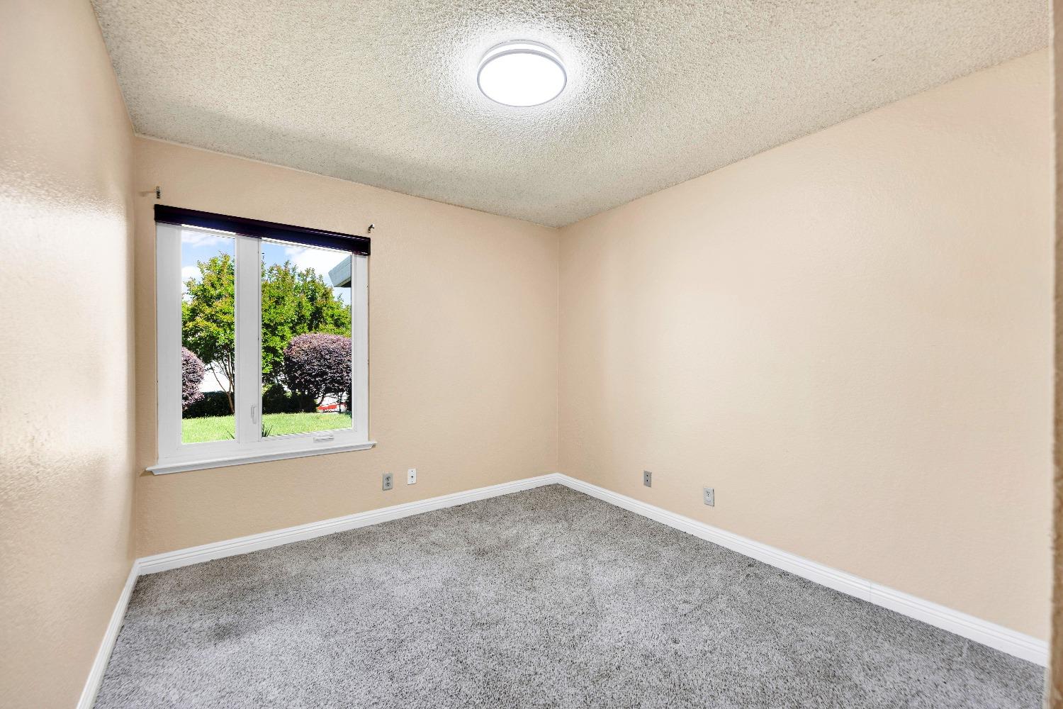 Detail Gallery Image 23 of 31 For 1078 Windermere Ave, Roseville,  CA 95678 - 3 Beds | 2 Baths