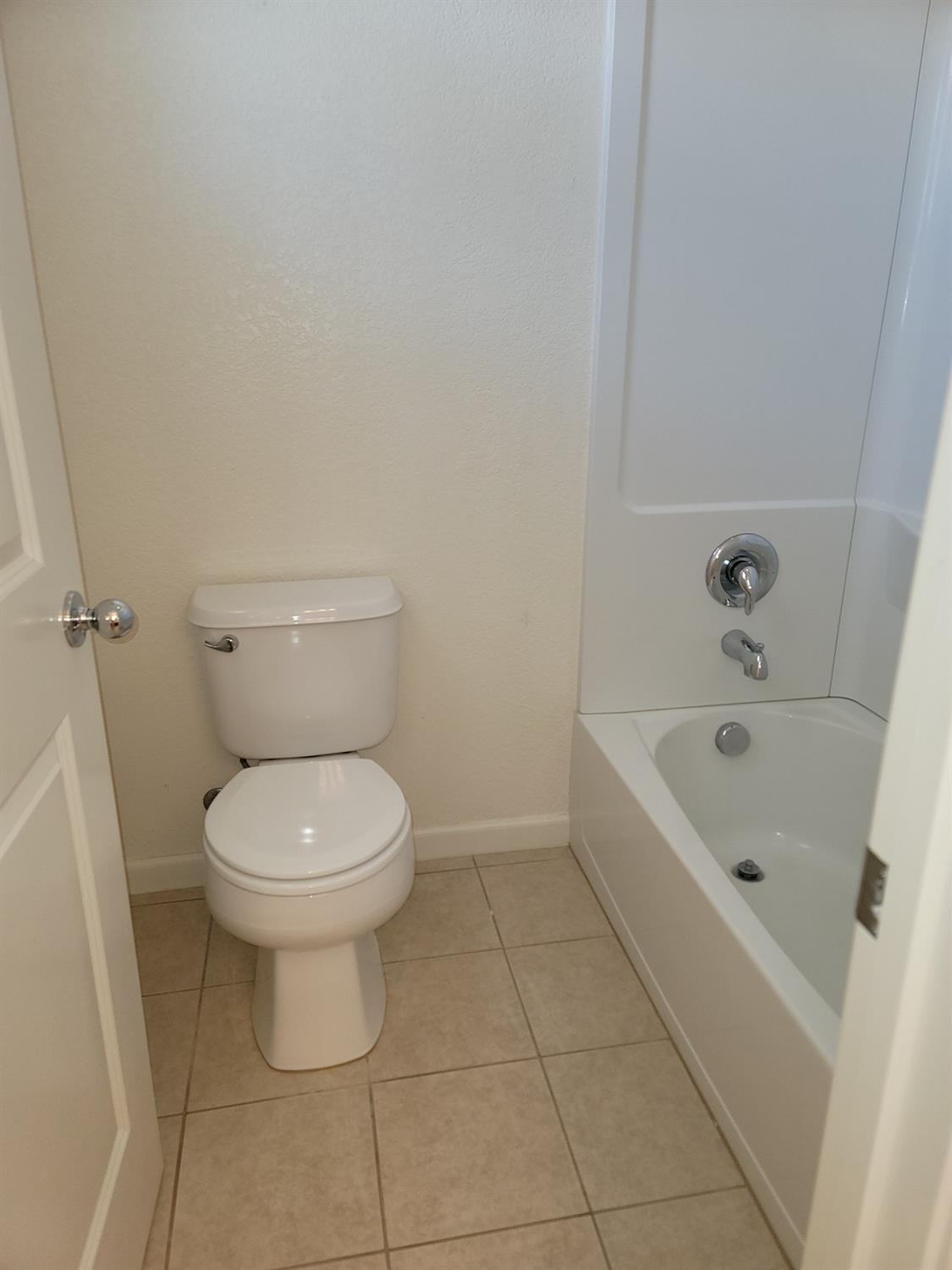 Detail Gallery Image 30 of 34 For 1331 Violet Way, Turlock,  CA 95382 - 3 Beds | 2/1 Baths