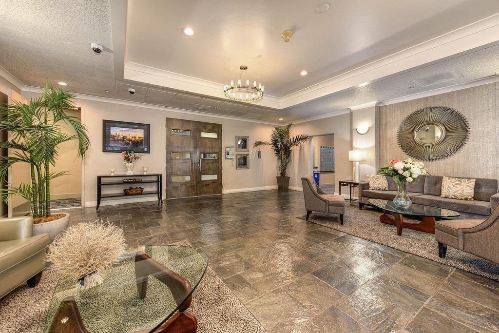 Detail Gallery Image 5 of 33 For 500 N St #1501,  Sacramento,  CA 95814 - 3 Beds | 2 Baths