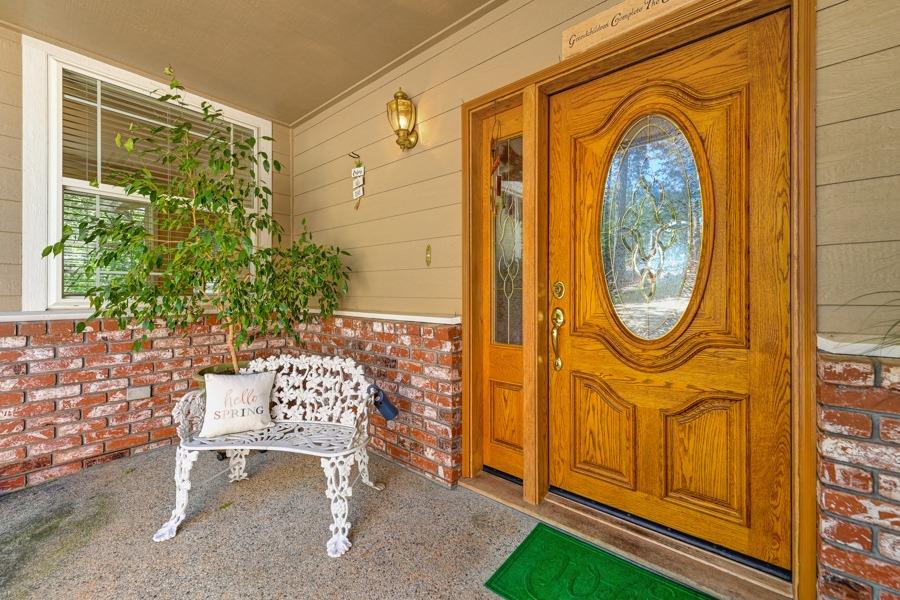 Detail Gallery Image 2 of 58 For 10909 Lower Circle Dr, Grass Valley,  CA 95949 - 3 Beds | 2 Baths