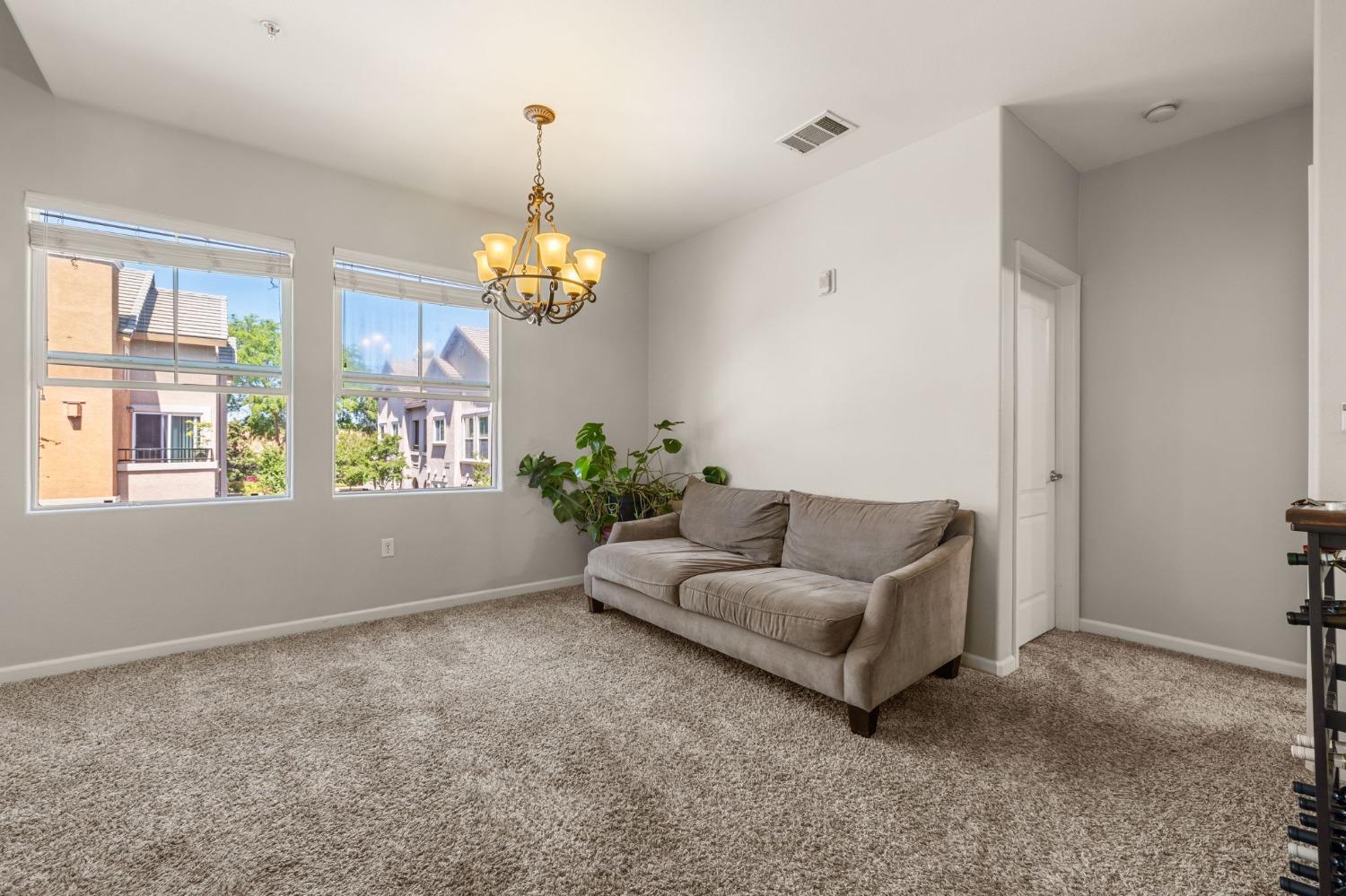 Detail Gallery Image 11 of 50 For 1307 Milano Dr #3,  West Sacramento,  CA 95691 - 2 Beds | 2 Baths