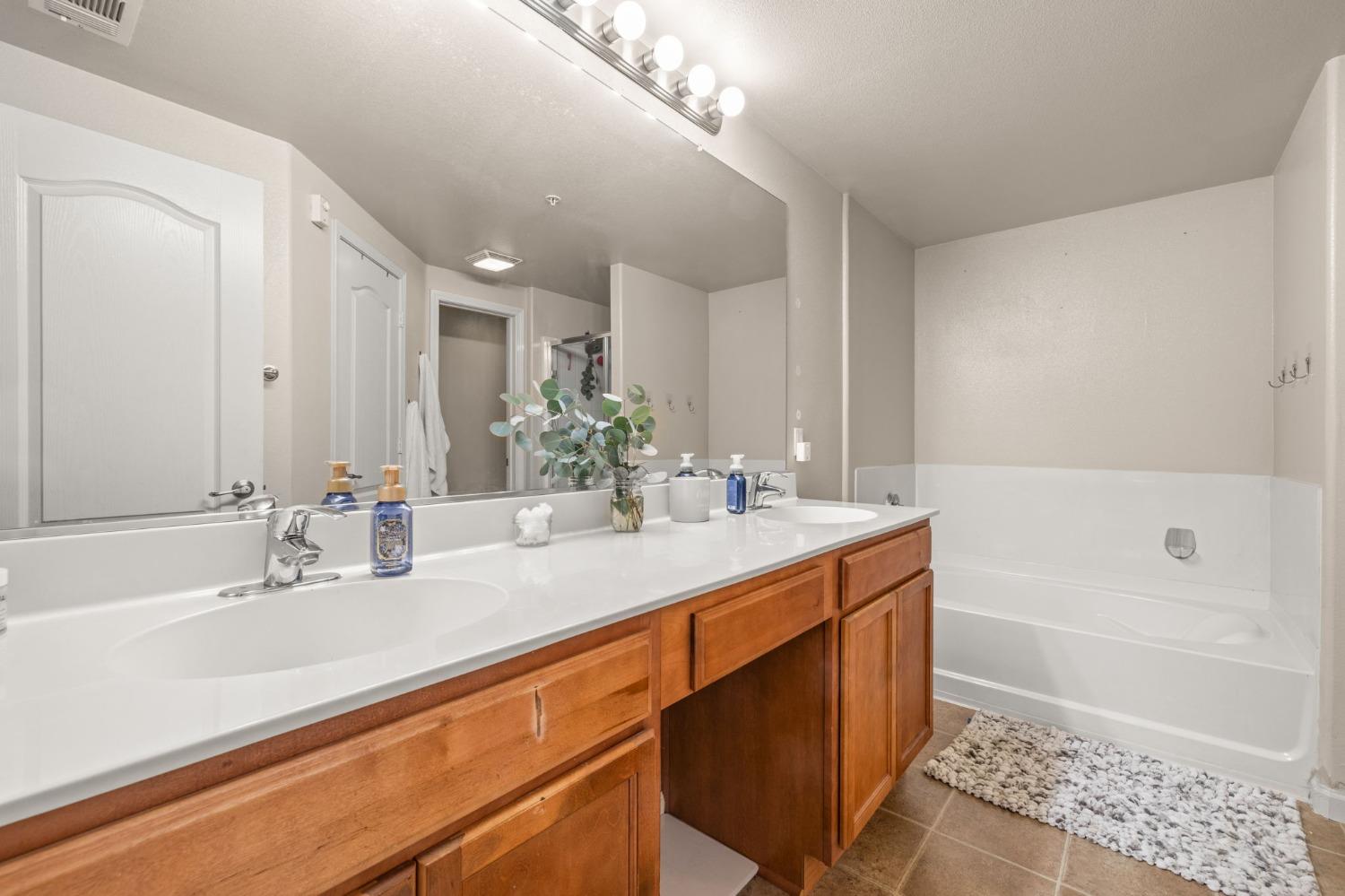 Detail Gallery Image 33 of 50 For 1307 Milano Dr #3,  West Sacramento,  CA 95691 - 2 Beds | 2 Baths