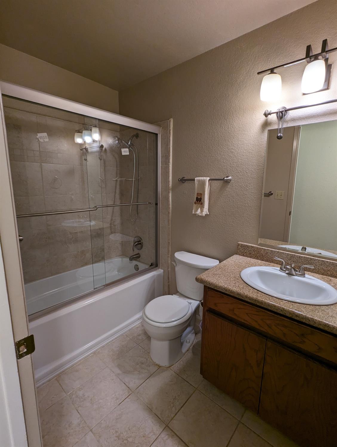Detail Gallery Image 19 of 40 For 3266 Kathy Way, Loomis,  CA 95650 - 3 Beds | 2 Baths