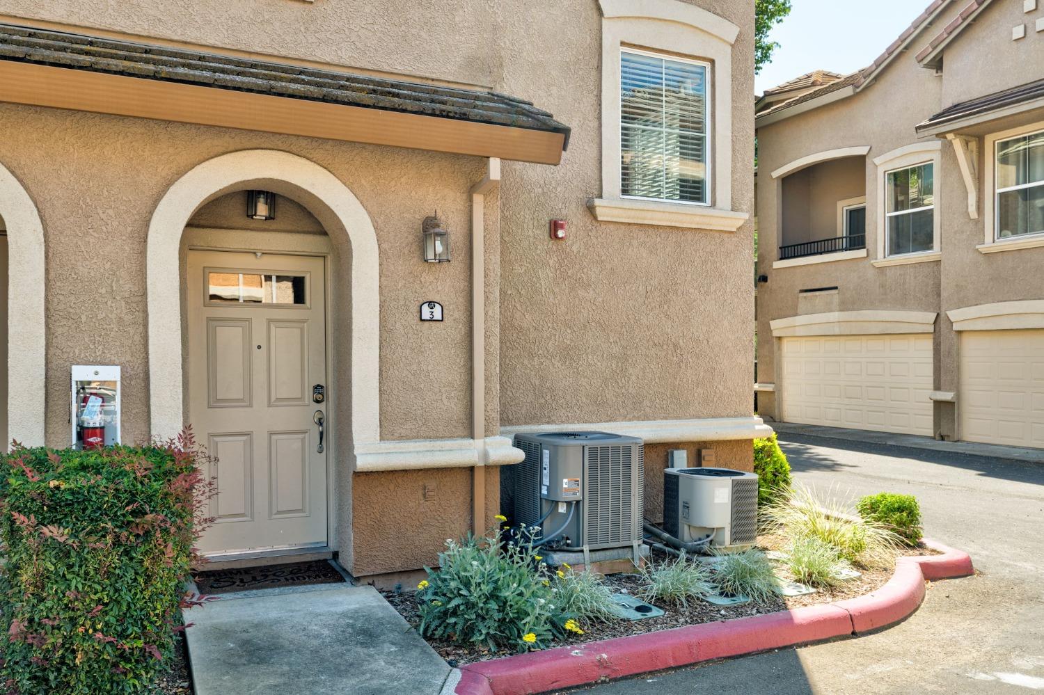 Detail Gallery Image 4 of 50 For 1307 Milano Dr #3,  West Sacramento,  CA 95691 - 2 Beds | 2 Baths