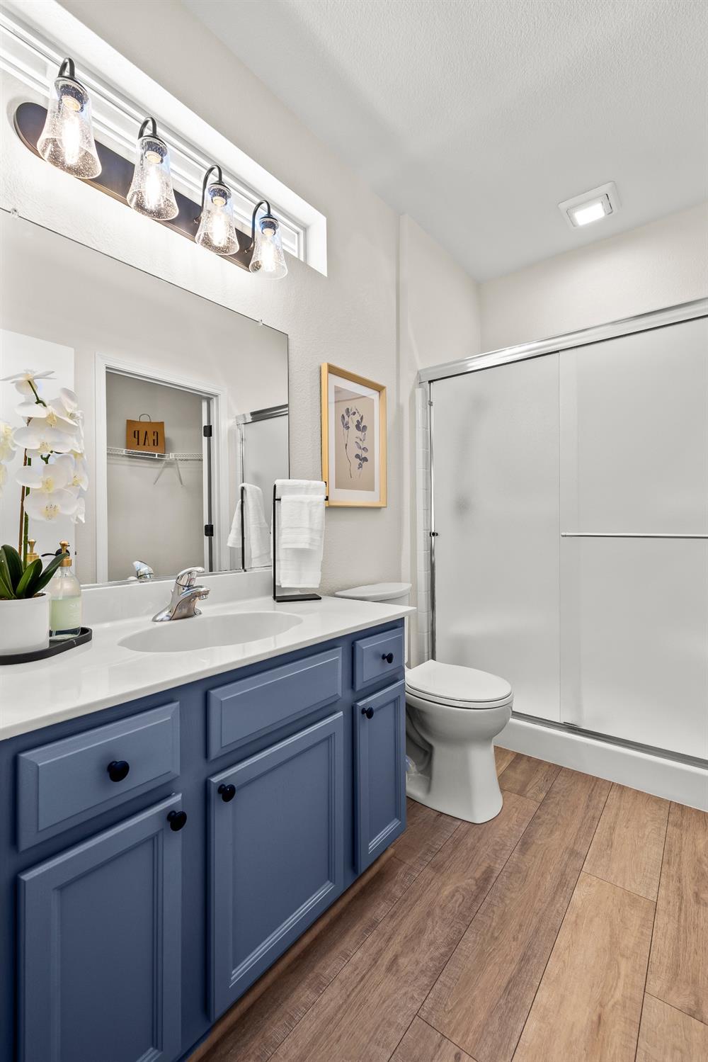 Detail Gallery Image 15 of 24 For 220 Saddlehorn Loop, Lincoln,  CA 95648 - 2 Beds | 2 Baths