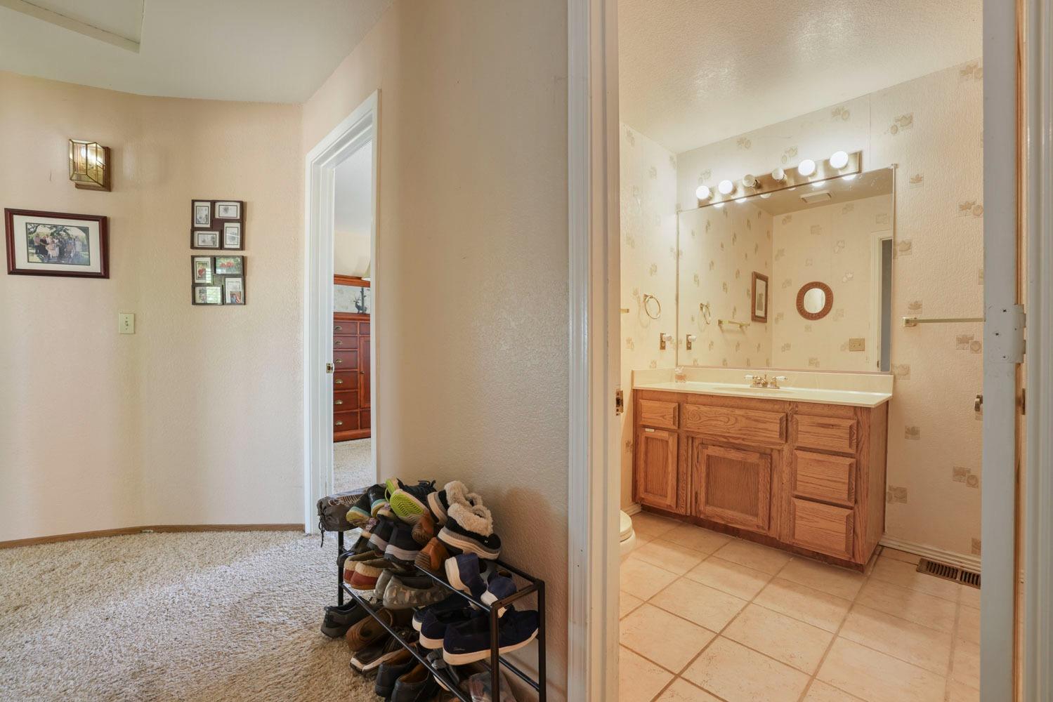 Detail Gallery Image 13 of 40 For 648 Saint Andrews Rd, Valley Springs,  CA 95252 - 3 Beds | 2 Baths