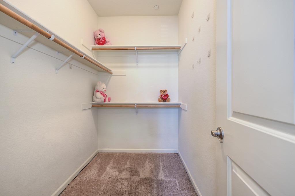 Detail Gallery Image 24 of 31 For 3743 Immaculata Way, Sacramento,  CA 95838 - 4 Beds | 2/1 Baths