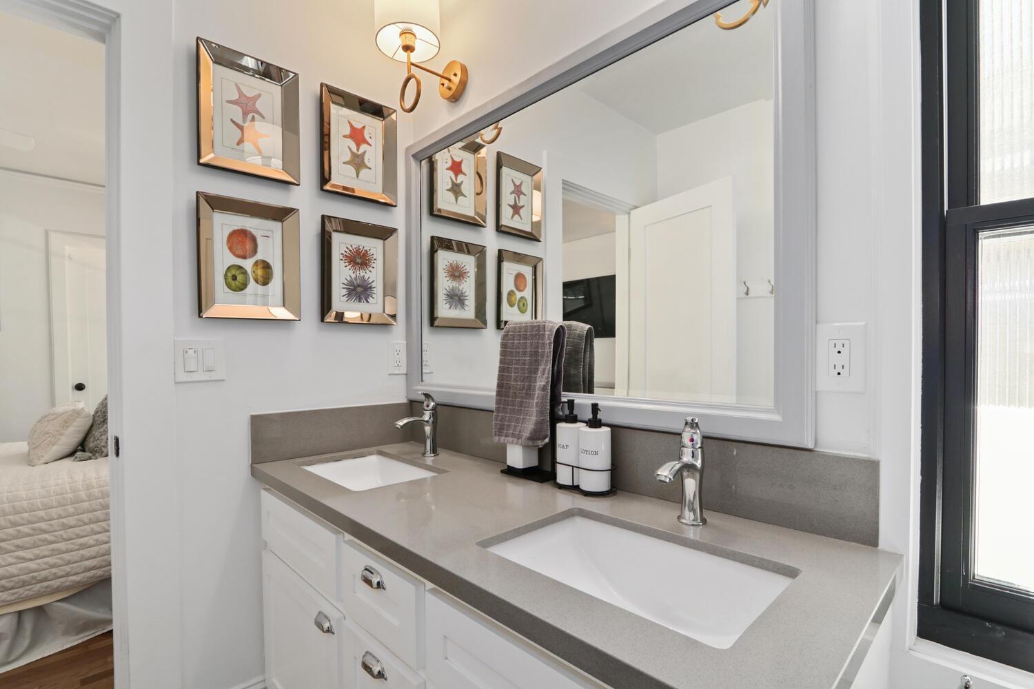 Detail Gallery Image 34 of 74 For 1515 41st St, Sacramento,  CA 95819 - 3 Beds | 2/1 Baths