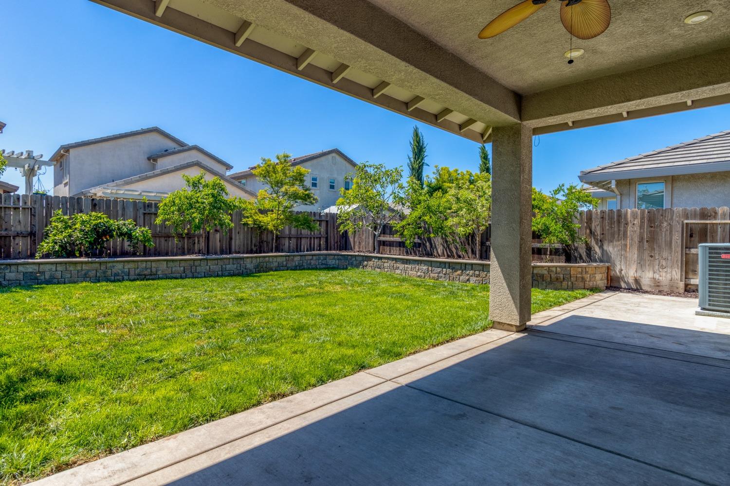 Detail Gallery Image 26 of 30 For 2618 Petal Way, Lodi,  CA 95242 - 3 Beds | 2/1 Baths