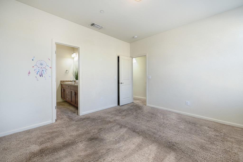 Detail Gallery Image 19 of 31 For 3743 Immaculata Way, Sacramento,  CA 95838 - 4 Beds | 2/1 Baths