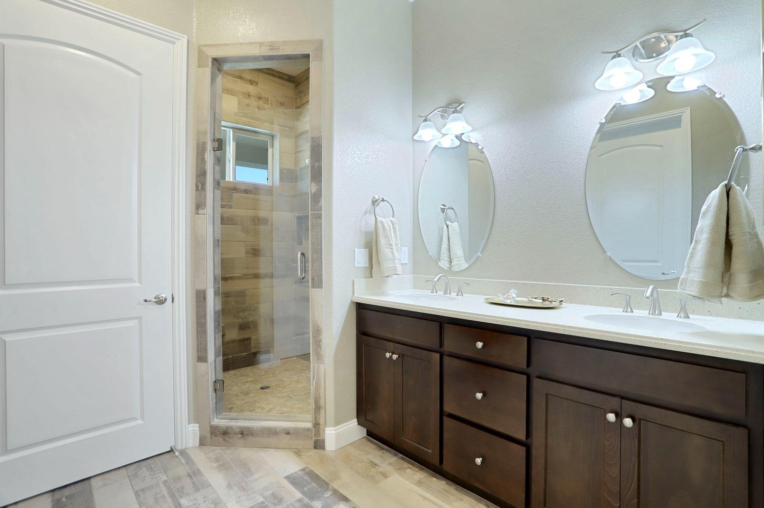 Detail Gallery Image 39 of 59 For 356 via Mezzo, Oakdale,  CA 95361 - 2 Beds | 2/1 Baths