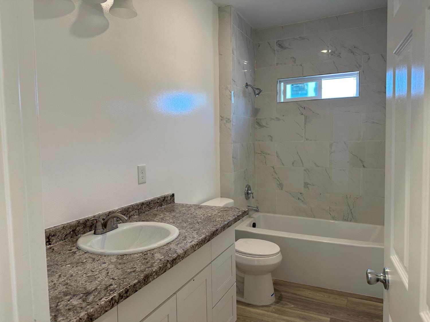 Detail Gallery Image 28 of 32 For 414 Montague Ct, Modesto,  CA 95351 - 4 Beds | 2 Baths
