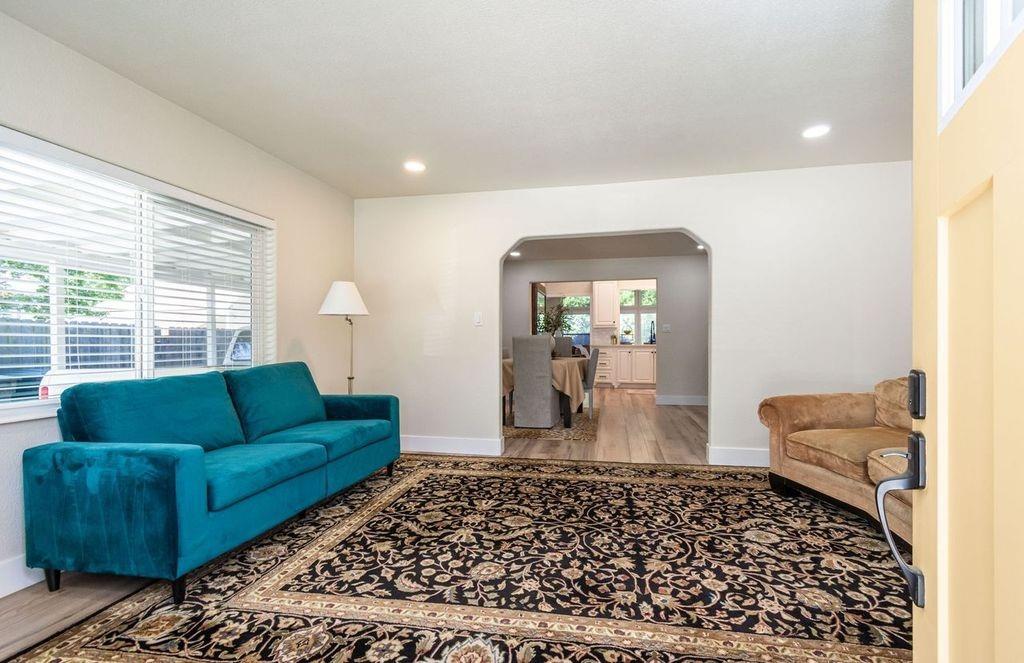 Detail Gallery Image 7 of 36 For 148 S Lincoln St, Roseville,  CA 95678 - 2 Beds | 1 Baths