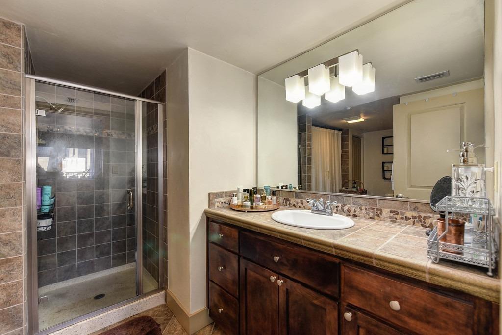 Detail Gallery Image 20 of 33 For 500 N St #1501,  Sacramento,  CA 95814 - 3 Beds | 2 Baths