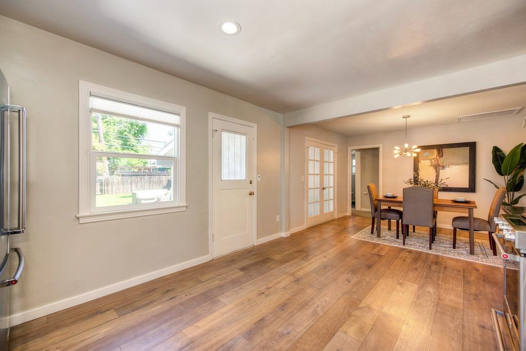 Detail Gallery Image 22 of 51 For 2273 8th Ave, Sacramento,  CA 95818 - 3 Beds | 2 Baths
