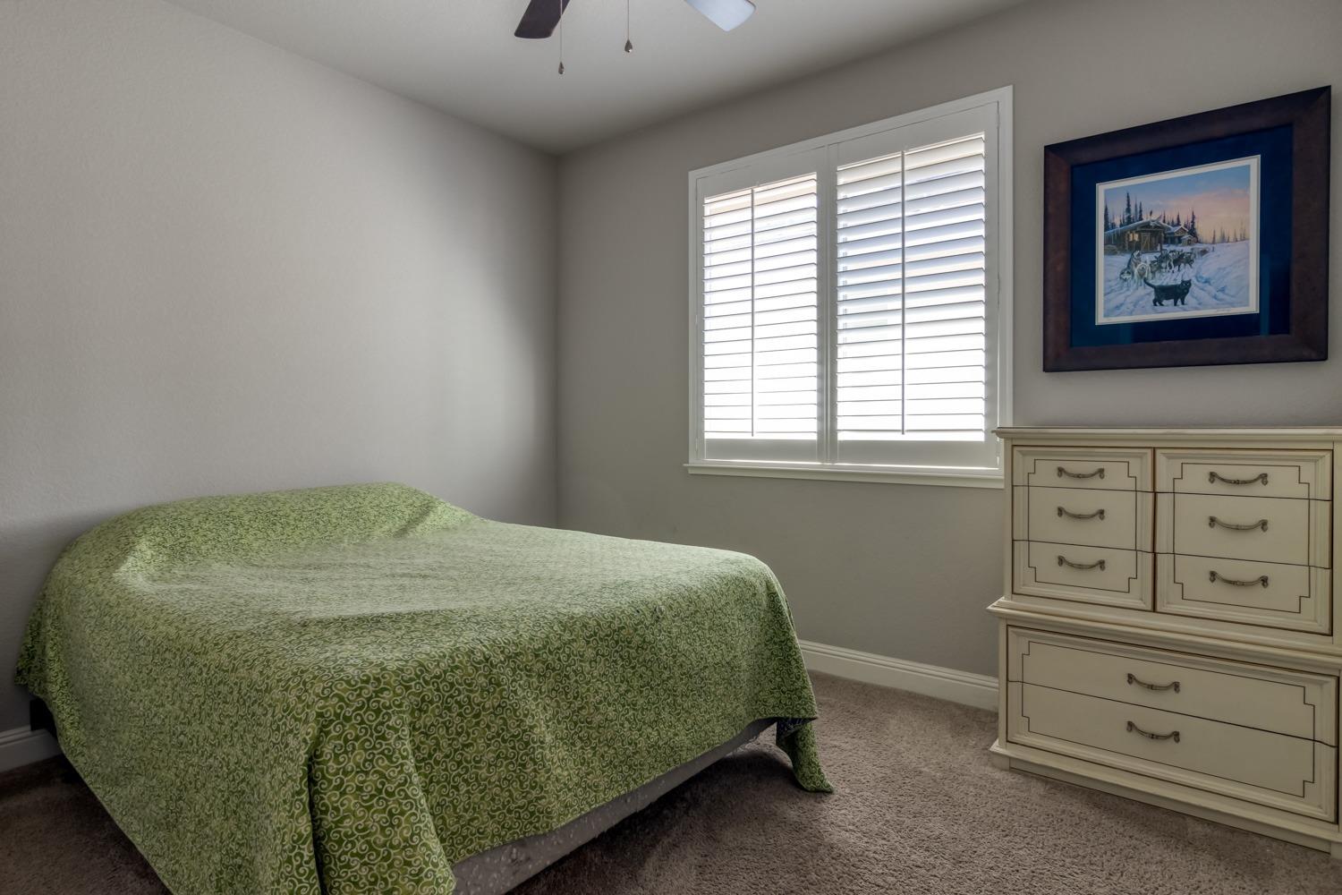 Detail Gallery Image 24 of 30 For 2618 Petal Way, Lodi,  CA 95242 - 3 Beds | 2/1 Baths