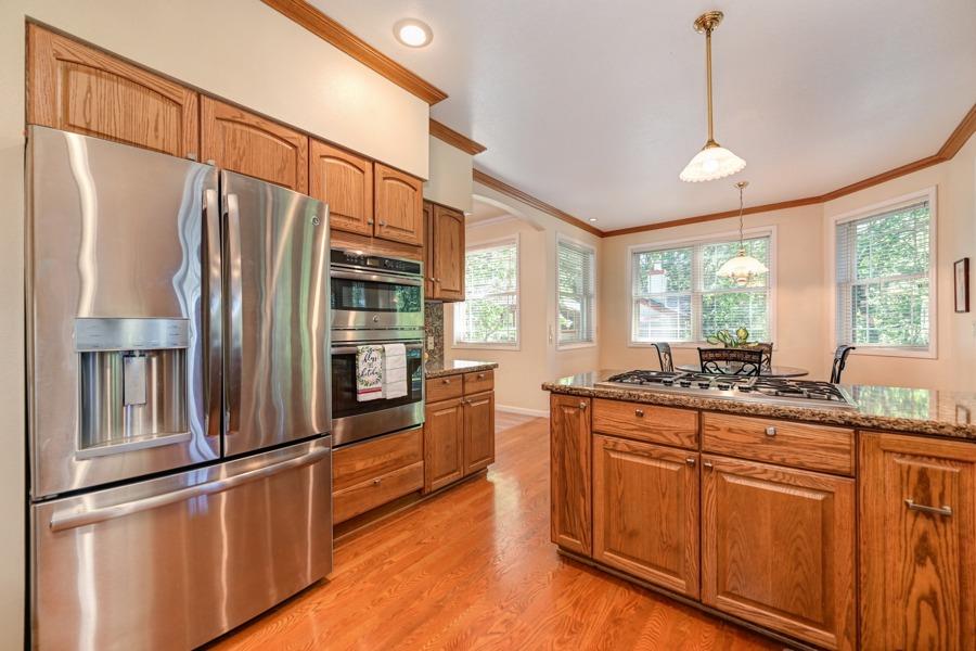 Detail Gallery Image 5 of 58 For 10909 Lower Circle Dr, Grass Valley,  CA 95949 - 3 Beds | 2 Baths