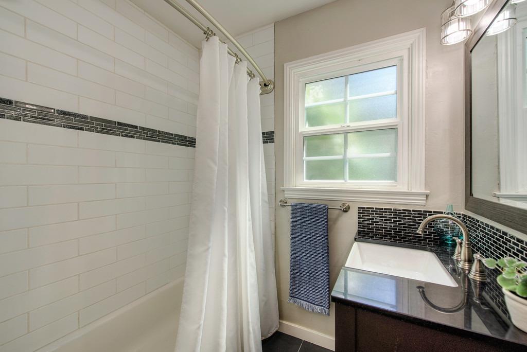 Detail Gallery Image 38 of 51 For 2273 8th Ave, Sacramento,  CA 95818 - 3 Beds | 2 Baths