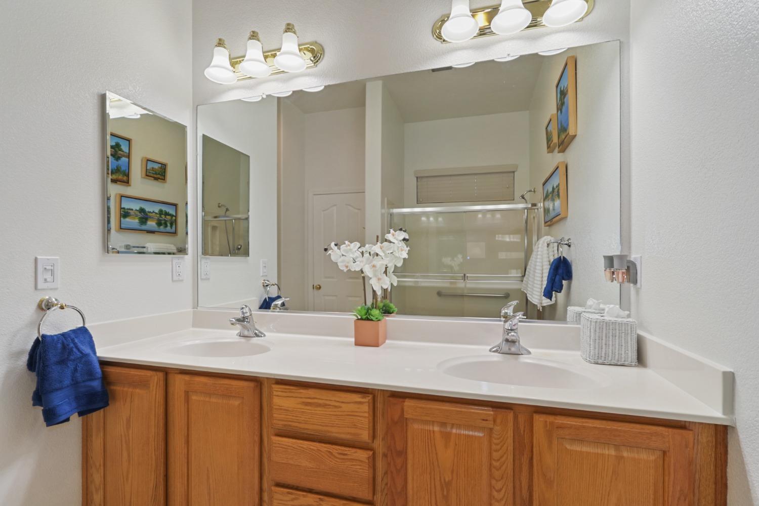 Detail Gallery Image 28 of 74 For 11 Palazzo Pl, Sacramento,  CA 95835 - 2 Beds | 2 Baths
