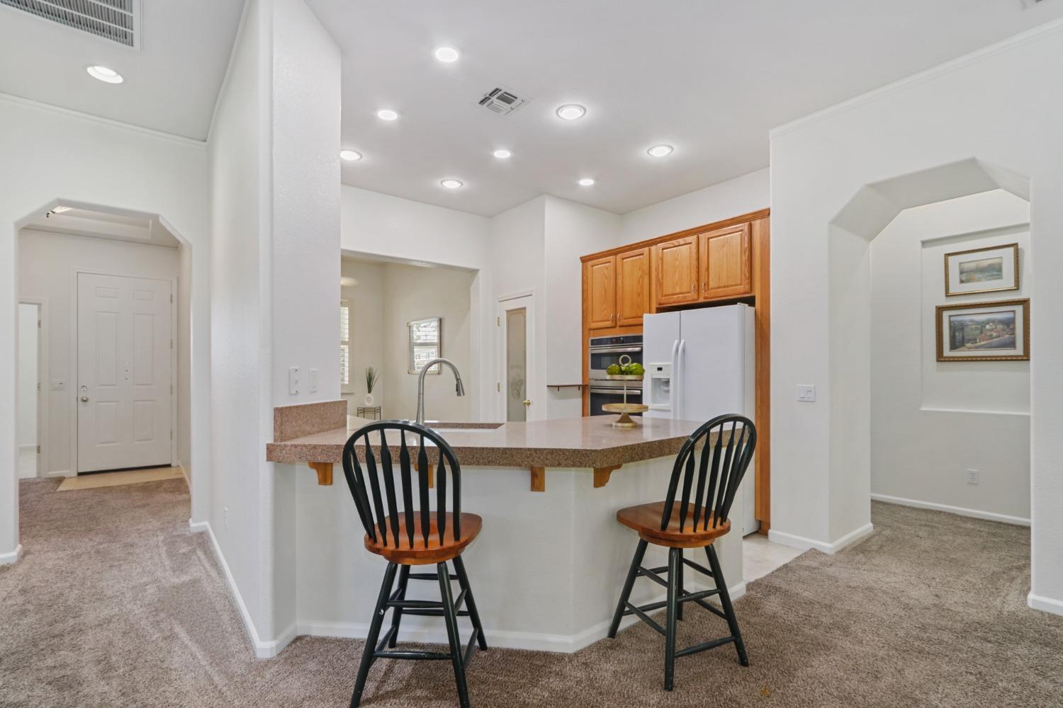 Detail Gallery Image 17 of 74 For 11 Palazzo Pl, Sacramento,  CA 95835 - 2 Beds | 2 Baths