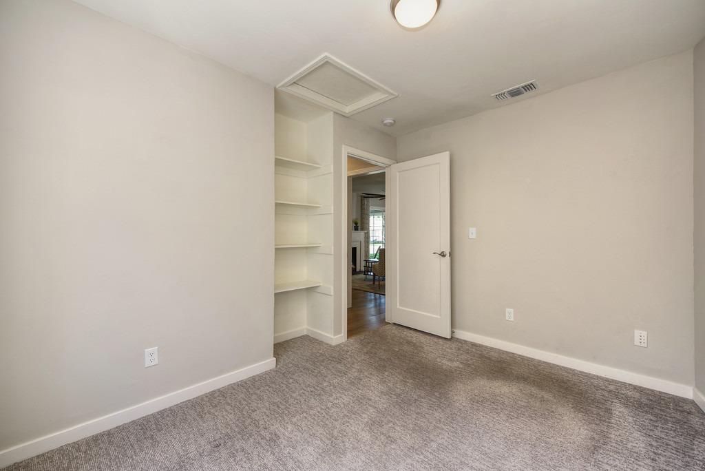 Detail Gallery Image 36 of 51 For 2273 8th Ave, Sacramento,  CA 95818 - 3 Beds | 2 Baths