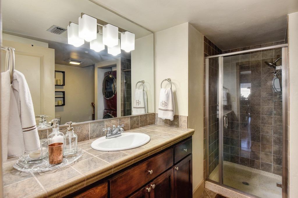 Detail Gallery Image 24 of 33 For 500 N St #1501,  Sacramento,  CA 95814 - 3 Beds | 2 Baths